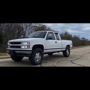 Meet your Posher, Bobby